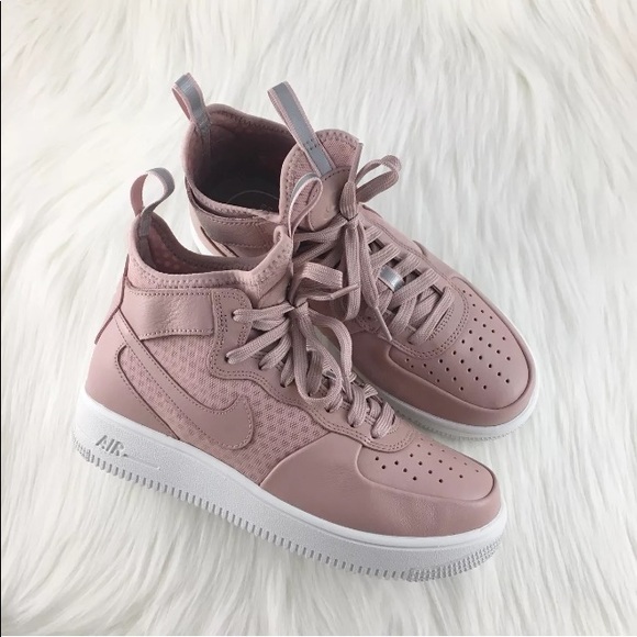 women's nike air force 1 ultraforce mid